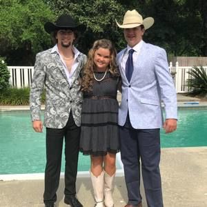 Meet your Posher, Melissa